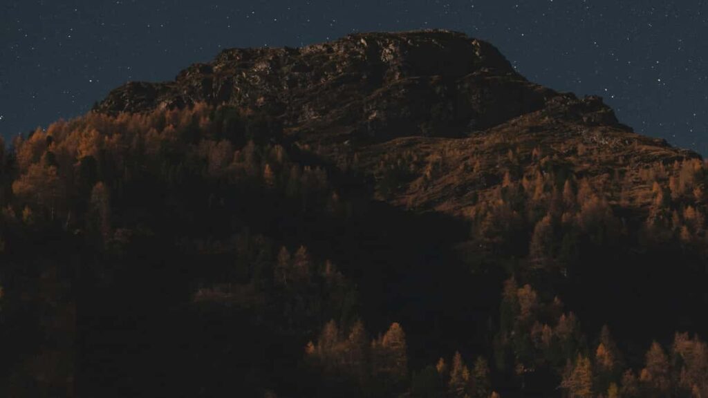 Practical guide for UK advertisers to find and commission New Zealand-based WeChat creators for visual product reviews outreach, vetting, contracts and measurement.