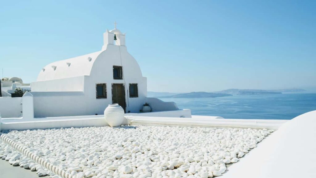 Practical guide for UK advertisers to find and brief Spanish Pinterest creators to test product concepts outreach tactics, vetting steps and campaign playbook.