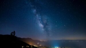 Practical guide for UK advertisers: locate Mongolian Viber creators, run product seeding to beauty bloggers and scale local buzz.