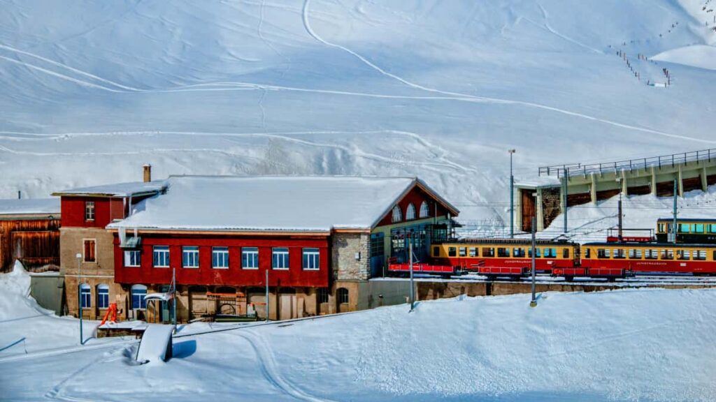 Practical guide for UK advertisers to find Netherlands Roposo midtier creators and build longterm partnerships, with data-driven tactics and platform-first workflows.