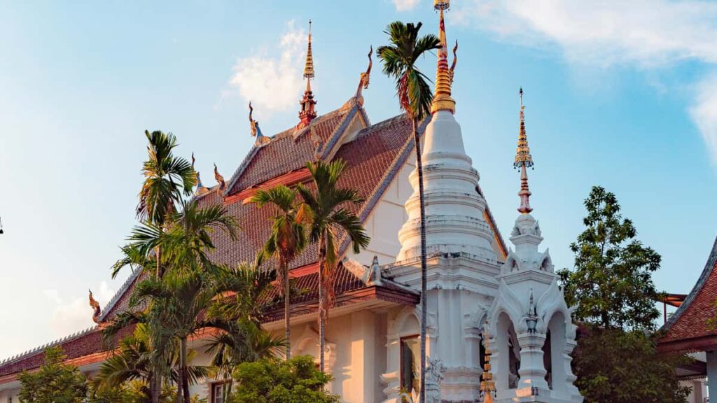 Practical playbook for UK creators to reach Iraqi brands on YouTube and build reputation with top firms using outreach, commerce, and cultural insight.